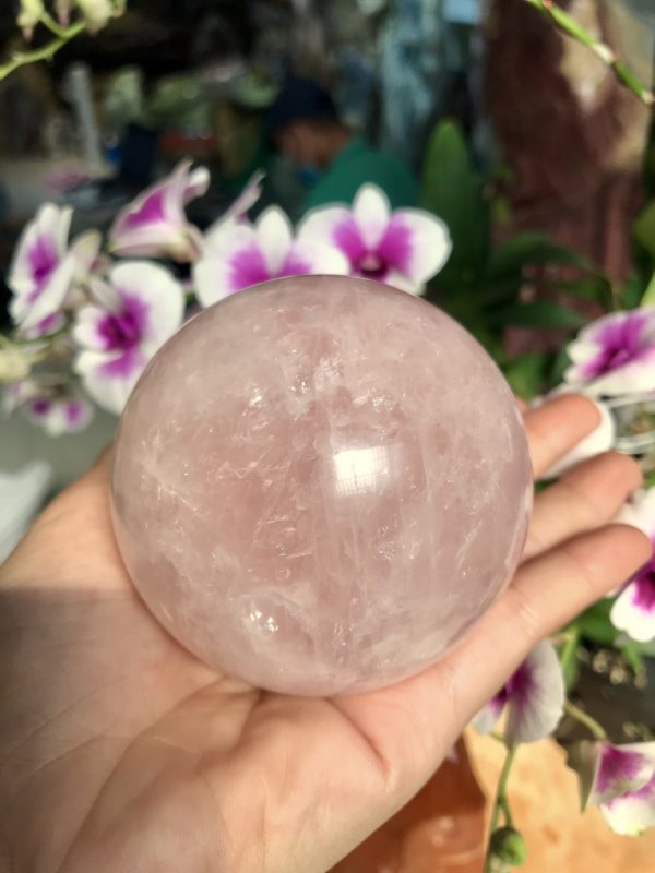 QUẢ CẦU PHONG THỦY THẠCH ANH HỒNG CÓ SAO KL 498G. ĐK 6,9CM (BH30)