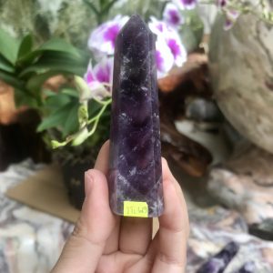 TRỤ ĐÁ PHONG THỦY THẠCH ANH TÍM KT 8,2x2,4CM, KL 47G (TTi129)