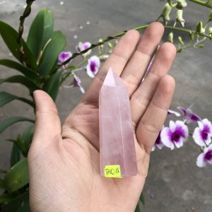 TRỤ ĐÁ PHONG THỦY THẠCH ANH HỒNG KT 7,5x2,5CM, KL 65G (THO18)