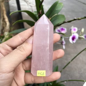 TRỤ ĐÁ PHONG THỦY THẠCH ANH HỒNG KT 8x3CM, KL 88G (THO20)