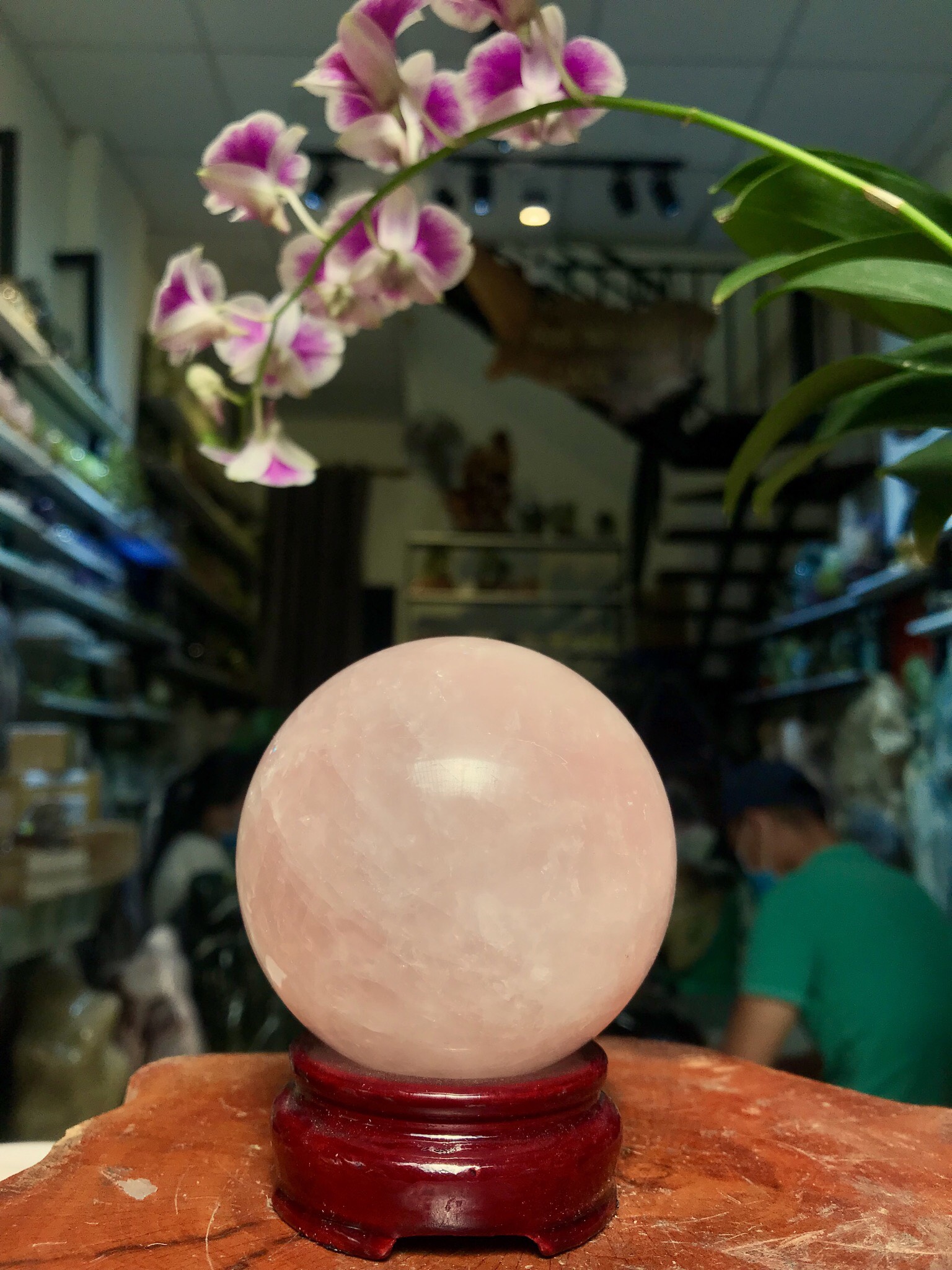 QUẢ CẦU PHONG THỦY THẠCH ANH HỒNG CÓ SAO KL 498G. ĐK 6,9CM (BH30)