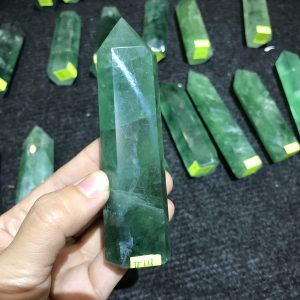 TRỤ ĐÁ FLUORITE MÀU XANH KL: 136G, CAO: 10CM (MS: TF118)