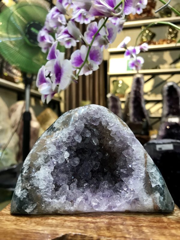 THẠCH ANH TÍM ĐỂ BÀN LÀM VIỆC KT: 7,5x9,3CM, KL 346G (TIM656)