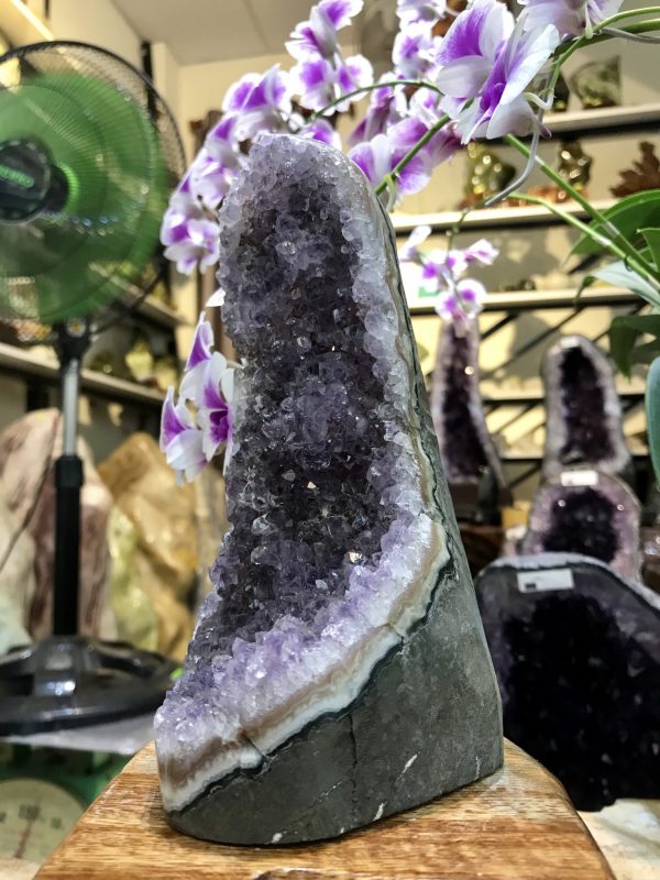 THẠCH ANH TÍM ĐỂ BÀN LÀM VIỆC KT: 17x7,5CM, KL 1173G (TIM651)