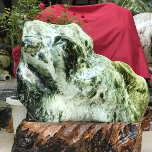 ĐÁ CẢNH TỰ NHIÊN XANH NGỌC SERPENTINE DÁNG NÚI KT : 62 x 62 CM (MS: 278)