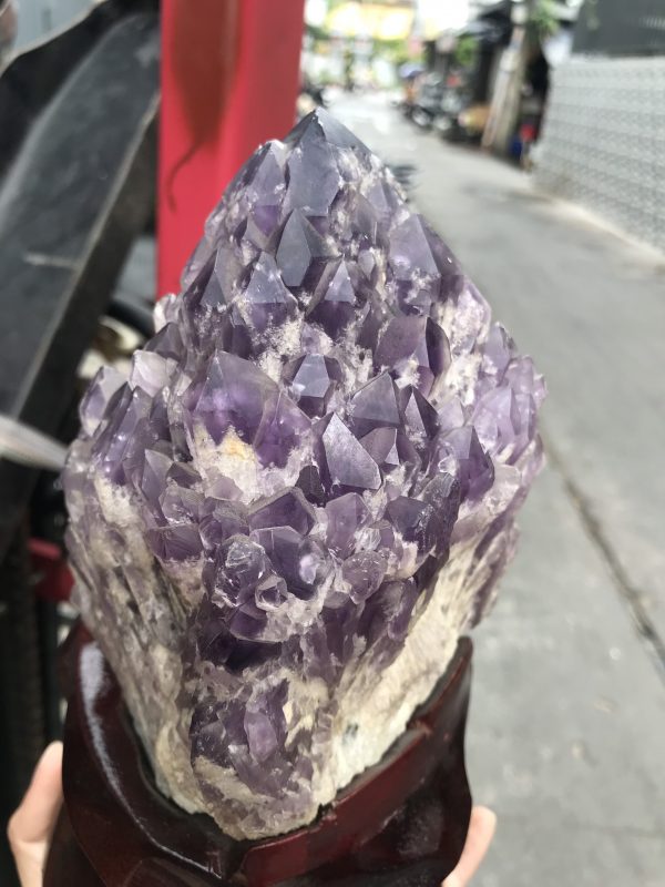 Thạch anh tím biến thể tháp - BAHIA AMETHYST BOUQUET (TRT13) 22 X 13 Cm