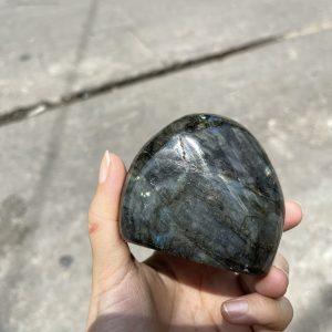 ĐÁ XÀ CỪ Labradorite– KT 6.8X7.3cm (XC44)