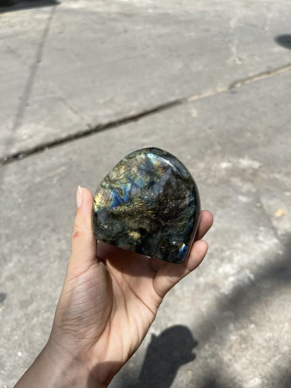 ĐÁ XÀ CỪ Labradorite– KT 6.8X7.3cm (XC44)