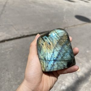 ĐÁ XÀ CỪ Labradorite– KT 7.4x 7.2cm (XC48)