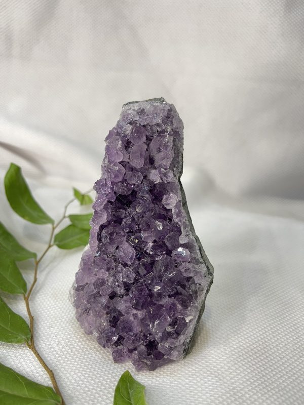 Hốc thạch anh tím nhỏ KT : 11,5x6,5cm(TV57)