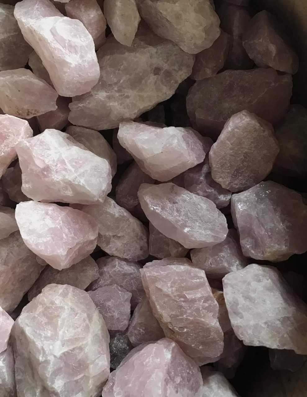 ĐÁ THÔ THẠCH ANH HỒNG ĐĂK LĂK