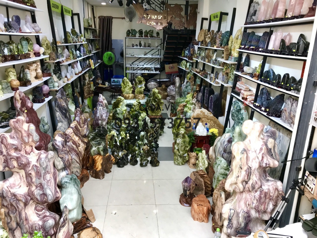 PHONG THUỶ CÂY ĐÁ CADA