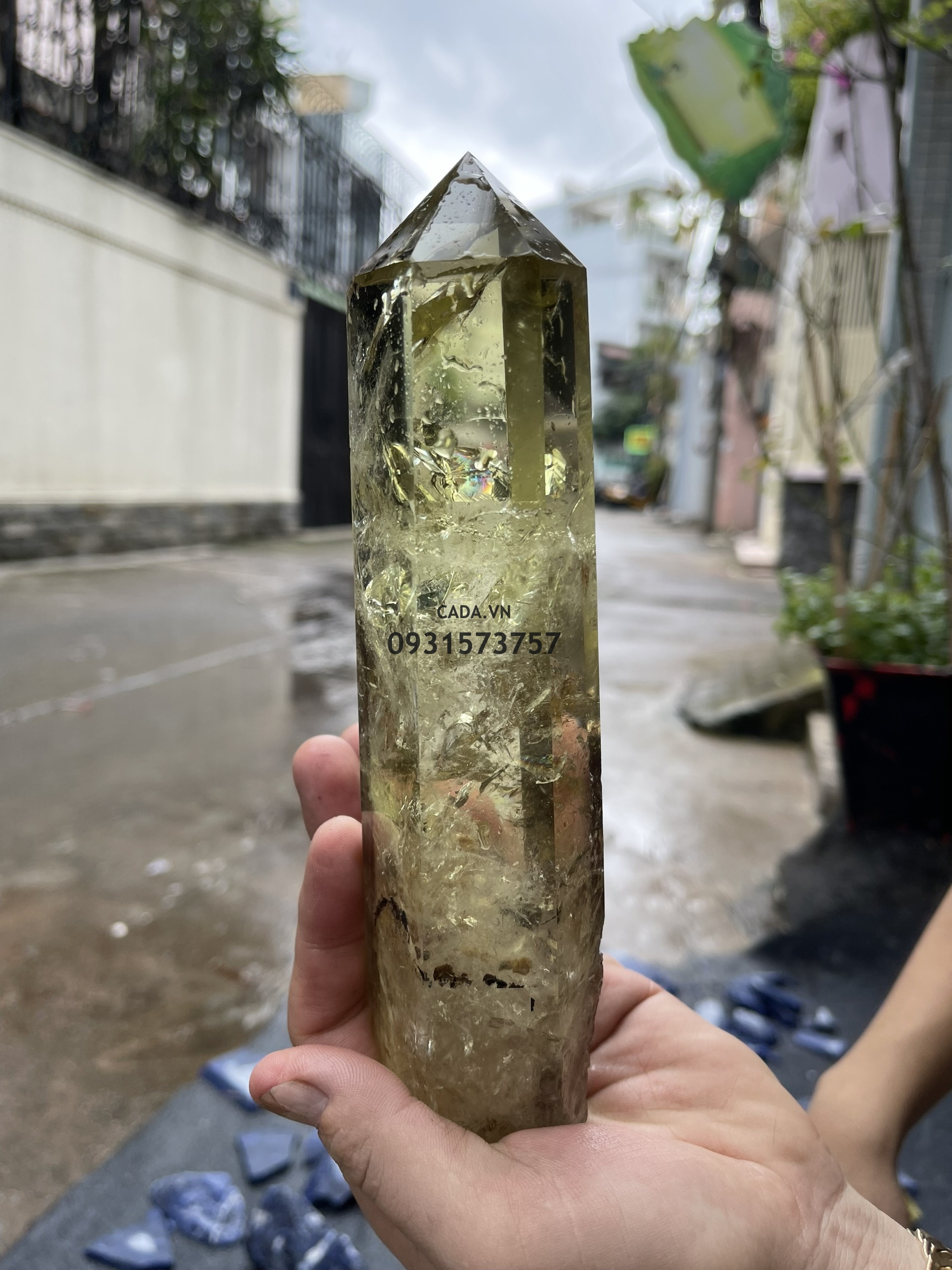 TRỤ THẠCH ANH VÀNG - CHẤT TRONG, KL: 0.745 KG, CAO 21.5 CM (TVL14)