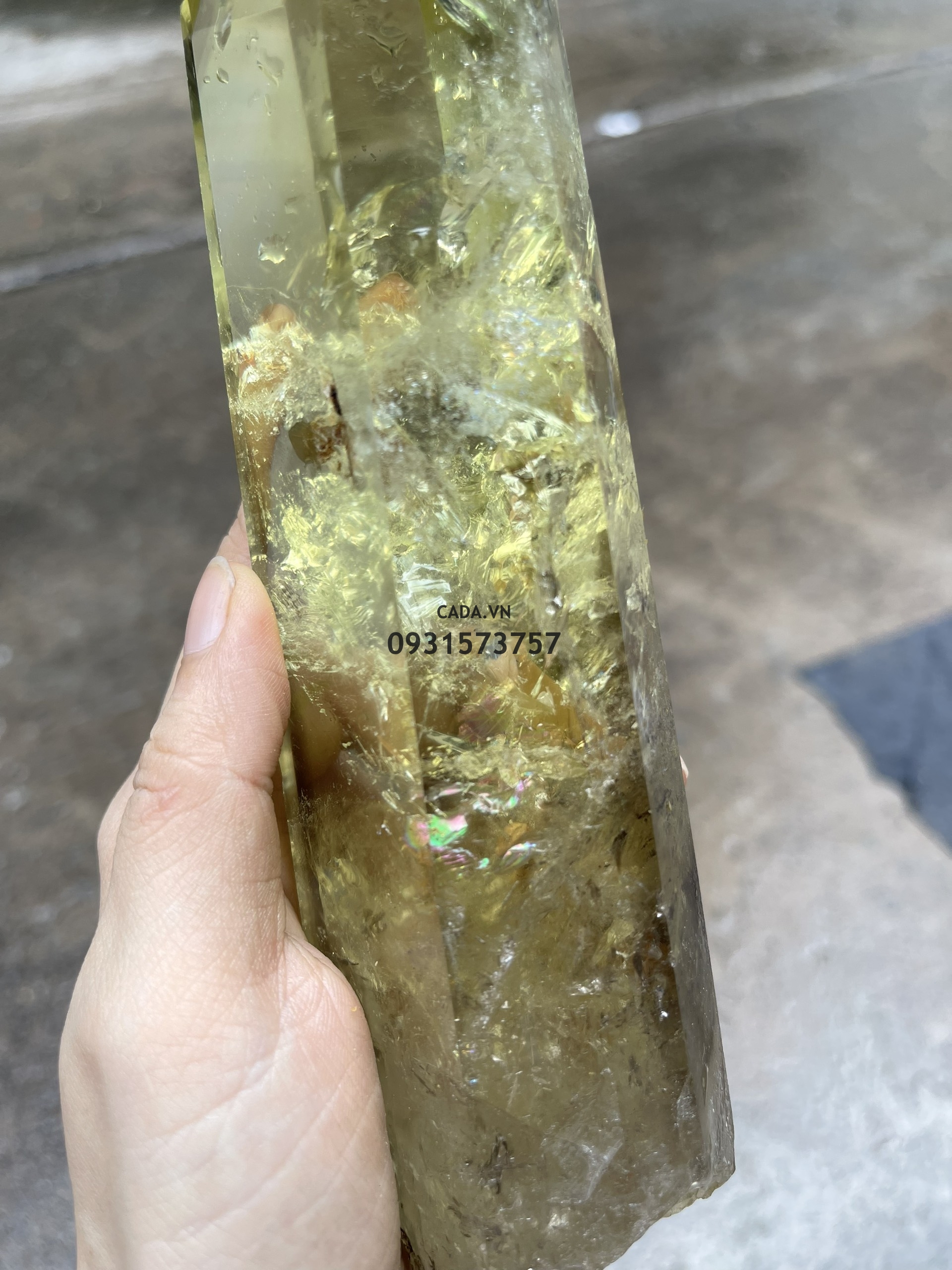 TRỤ THẠCH ANH VÀNG - CHẤT TRONG, KL: 0.745 KG, CAO 21.5 CM (TVL14)