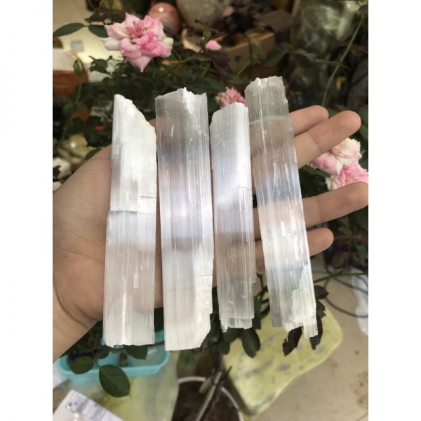 Đá thanh tẩy selenite - size nhỏ sưu tầm