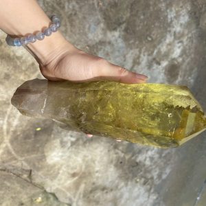 TRỤ THẠCH ANH VÀNG - CHẤT TRONG
