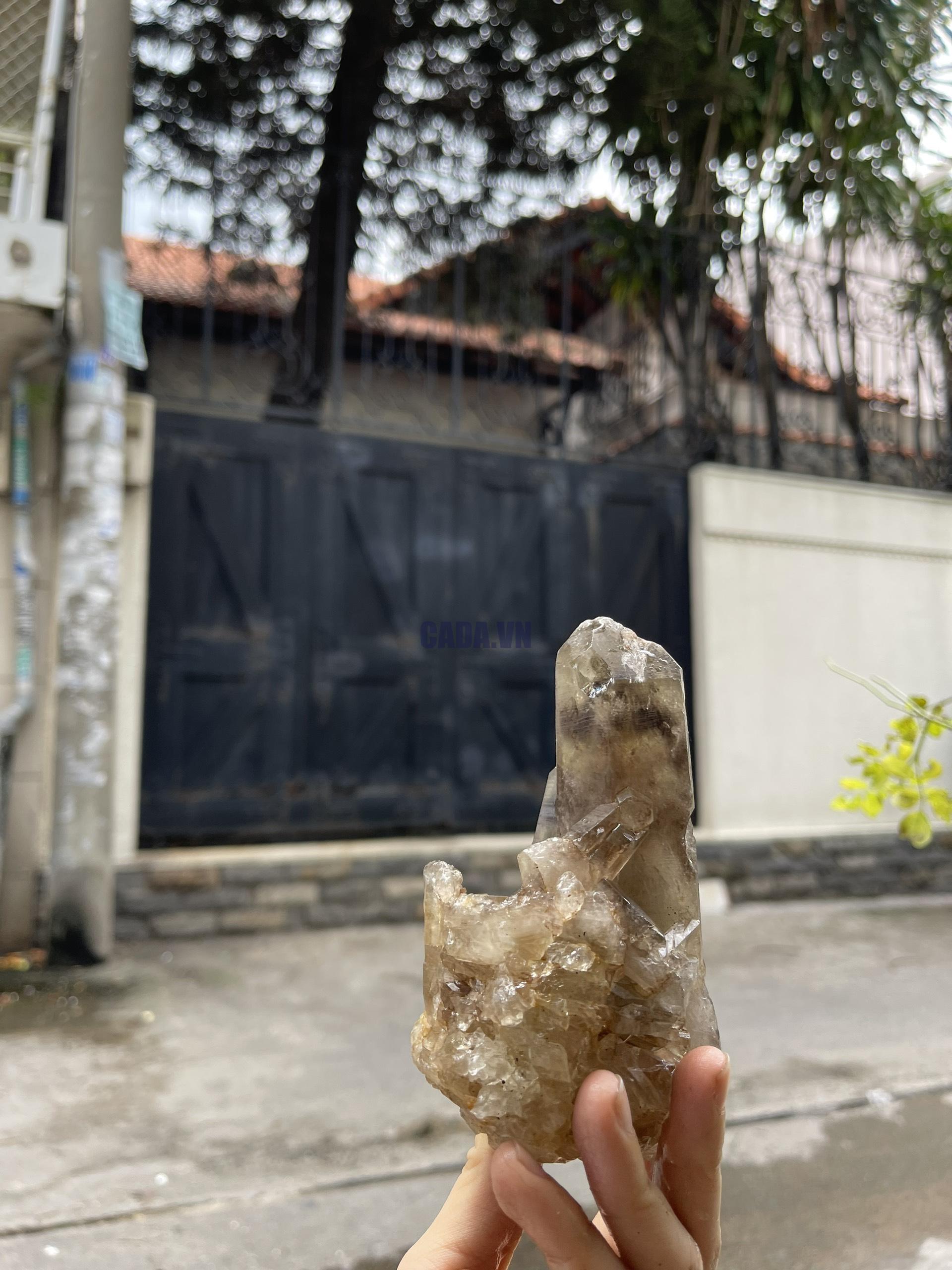 CỤM TINH THỂ THẠCH ANH KHÓI - Smoky quartz