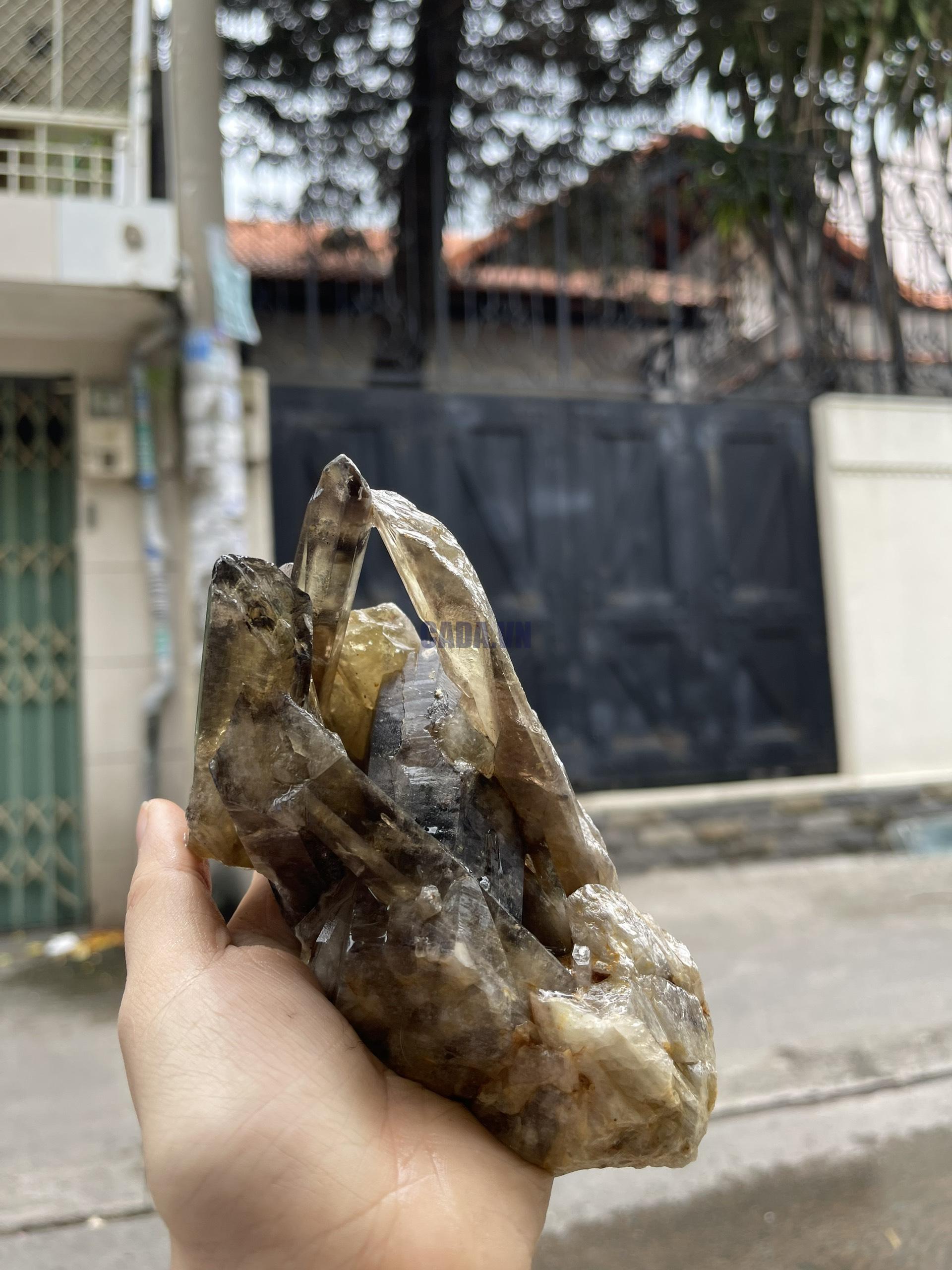 CỤM TINH THỂ THẠCH ANH KHÓI VÀNG - Smoky citrine quartz