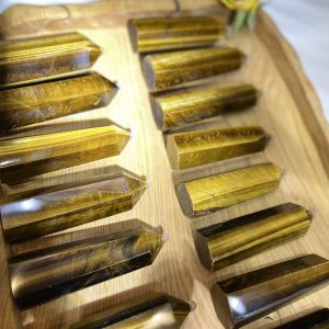 Trụ đá Mắt Hổ - Tiger Eye Point - Trụ đá thanh tẩy, tarot, sưu tầm