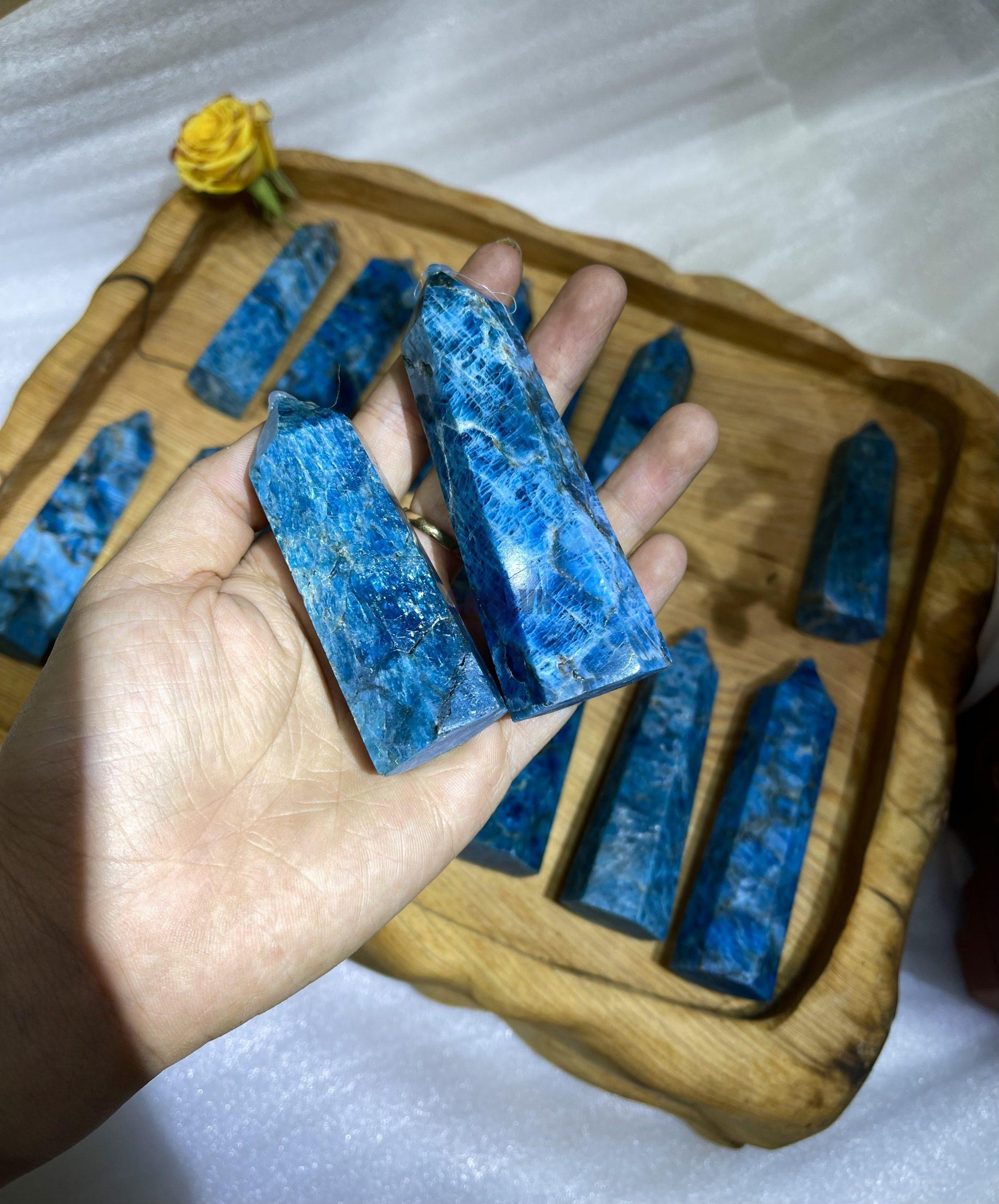Trụ đá Apatite - Apatite Point