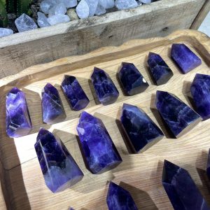 Trụ Thạch Anh Tím dáng mập - Amethyst point - Trụ đá thanh tẩy, tarot, sưu tầm