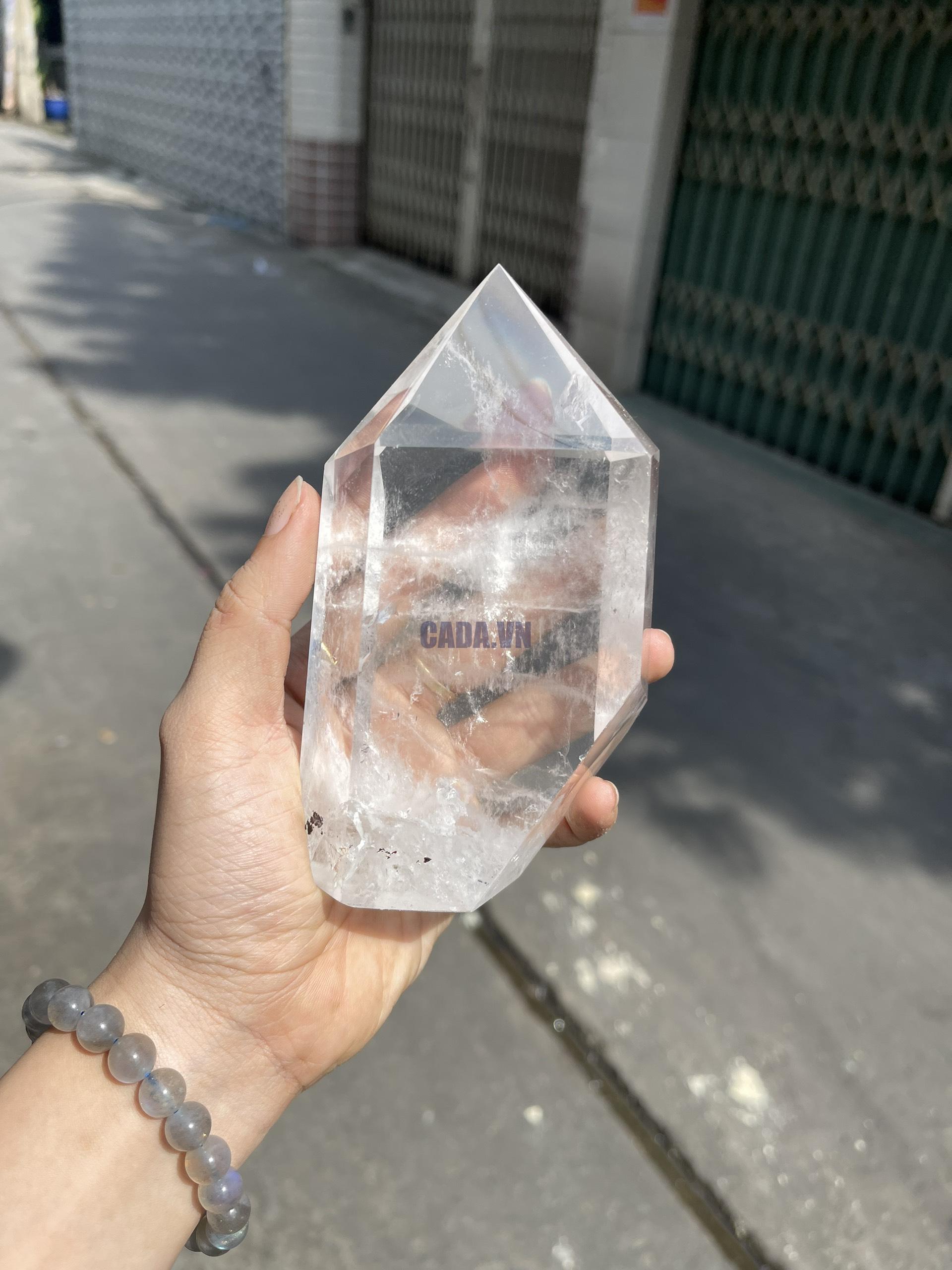 Trụ Thạch Anh Trắng trong - Clear Quartz Point, KT: 17.5x8 CM, KL: 0.79 KG (TTT140)