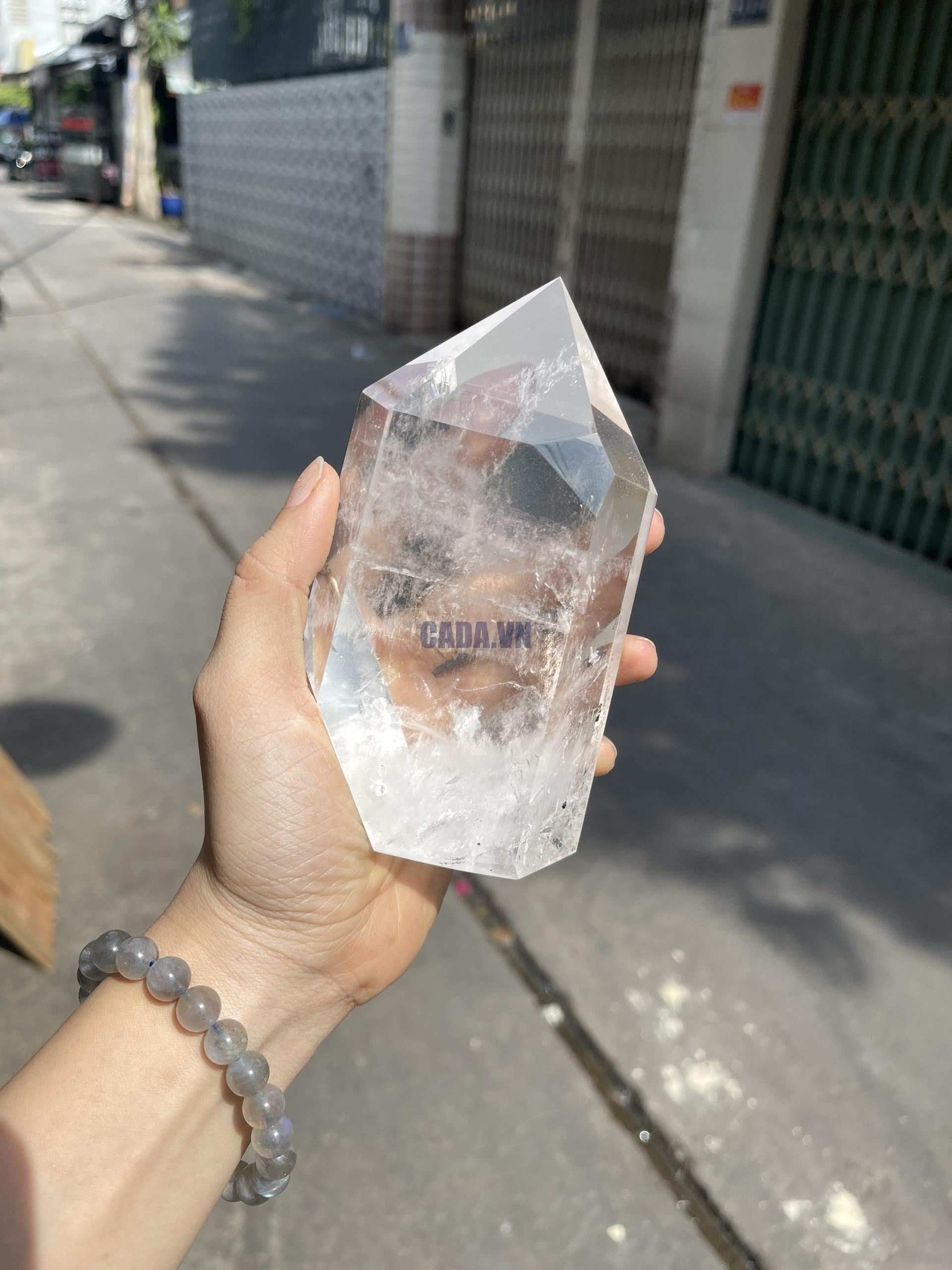 Trụ Thạch Anh Trắng trong - Clear Quartz Point, KT: 17.5x8 CM, KL: 0.79 KG (TTT140)