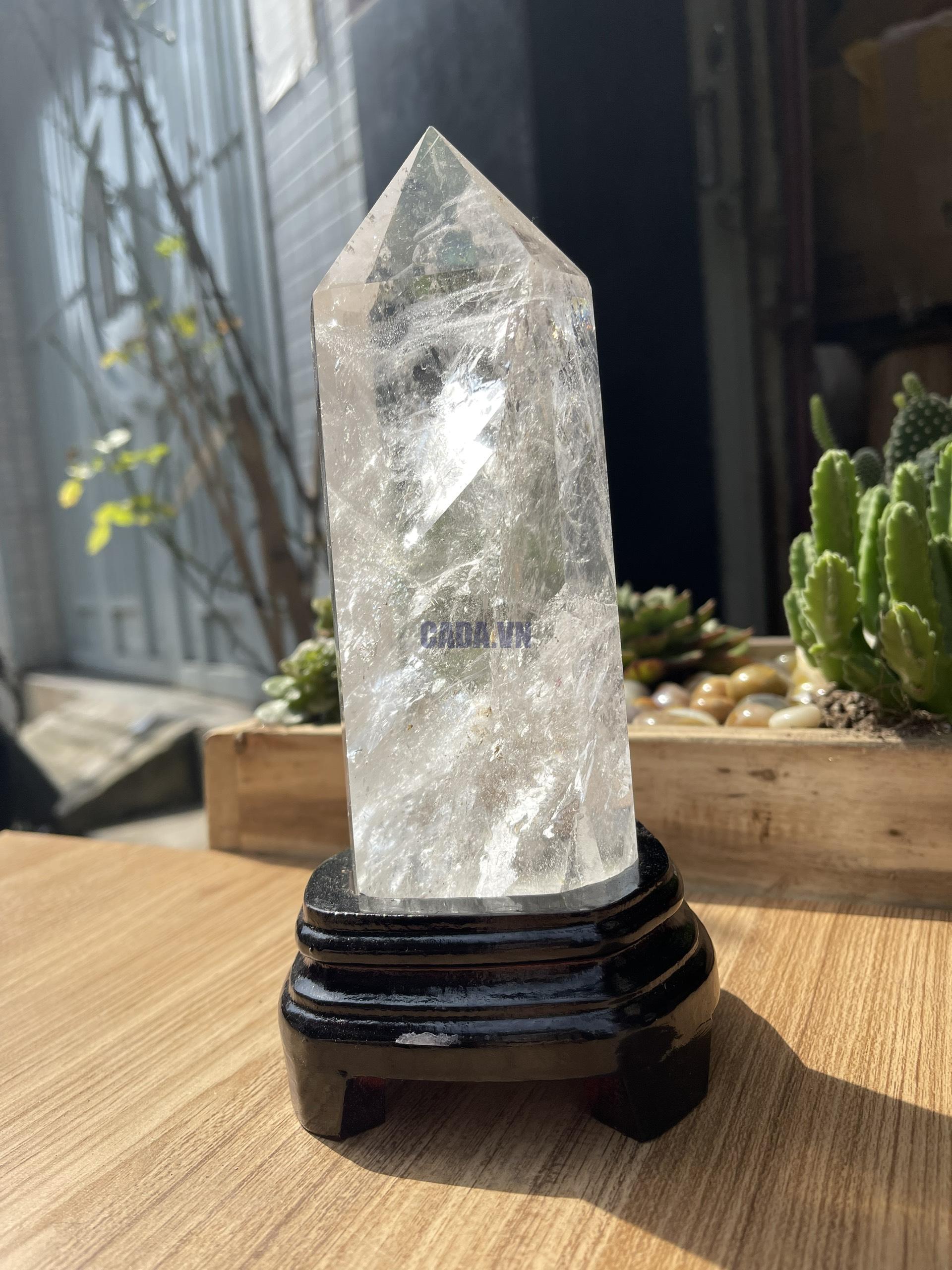 Trụ Thạch Anh Trắng trong - Clear Quartz Point, KT: 21.5x6.8 CM, KL: 1 KG (TTT141)