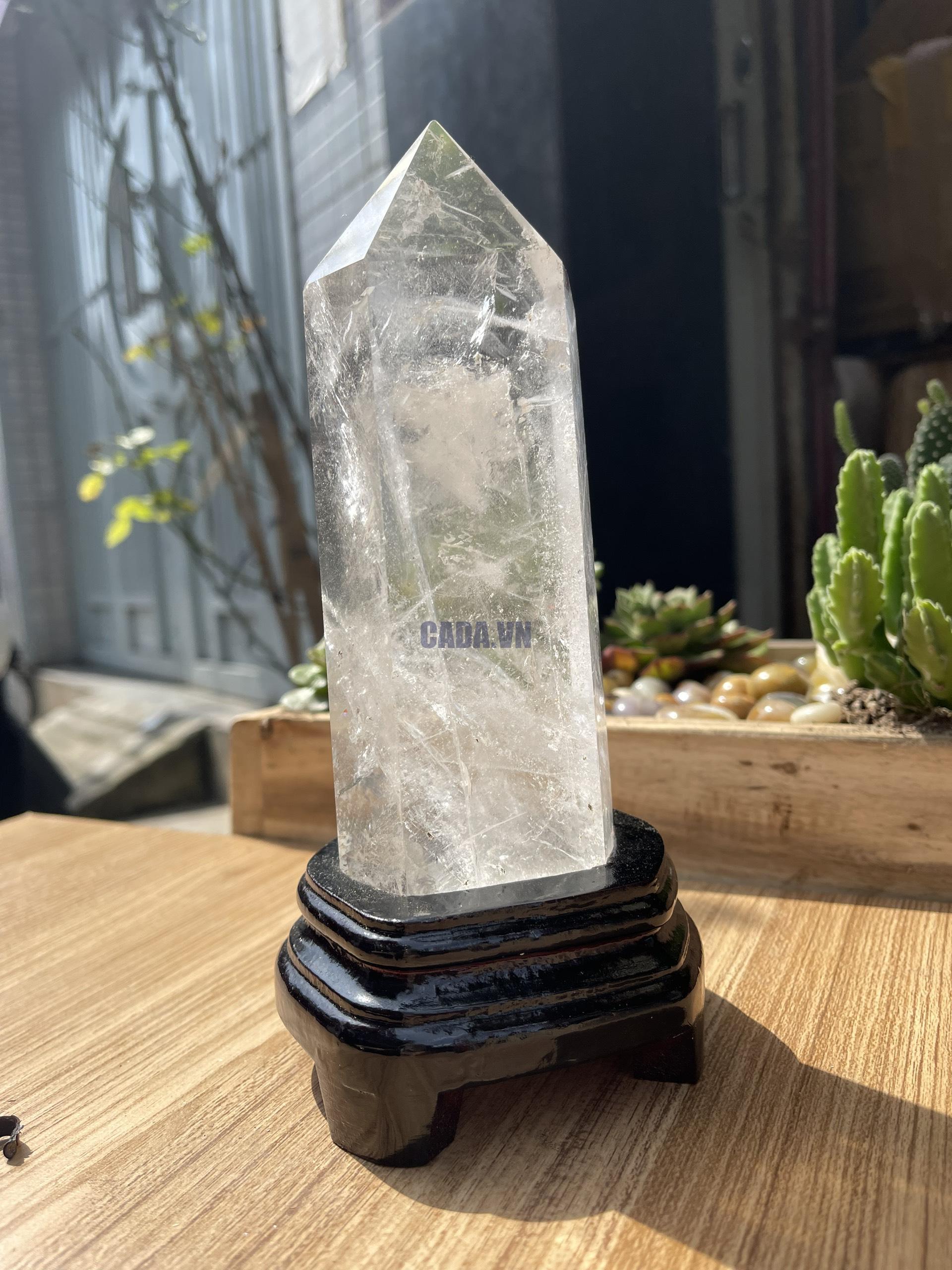 Trụ Thạch Anh Trắng trong - Clear Quartz Point, KT: 21.5x6.8 CM, KL: 1 KG (TTT141)