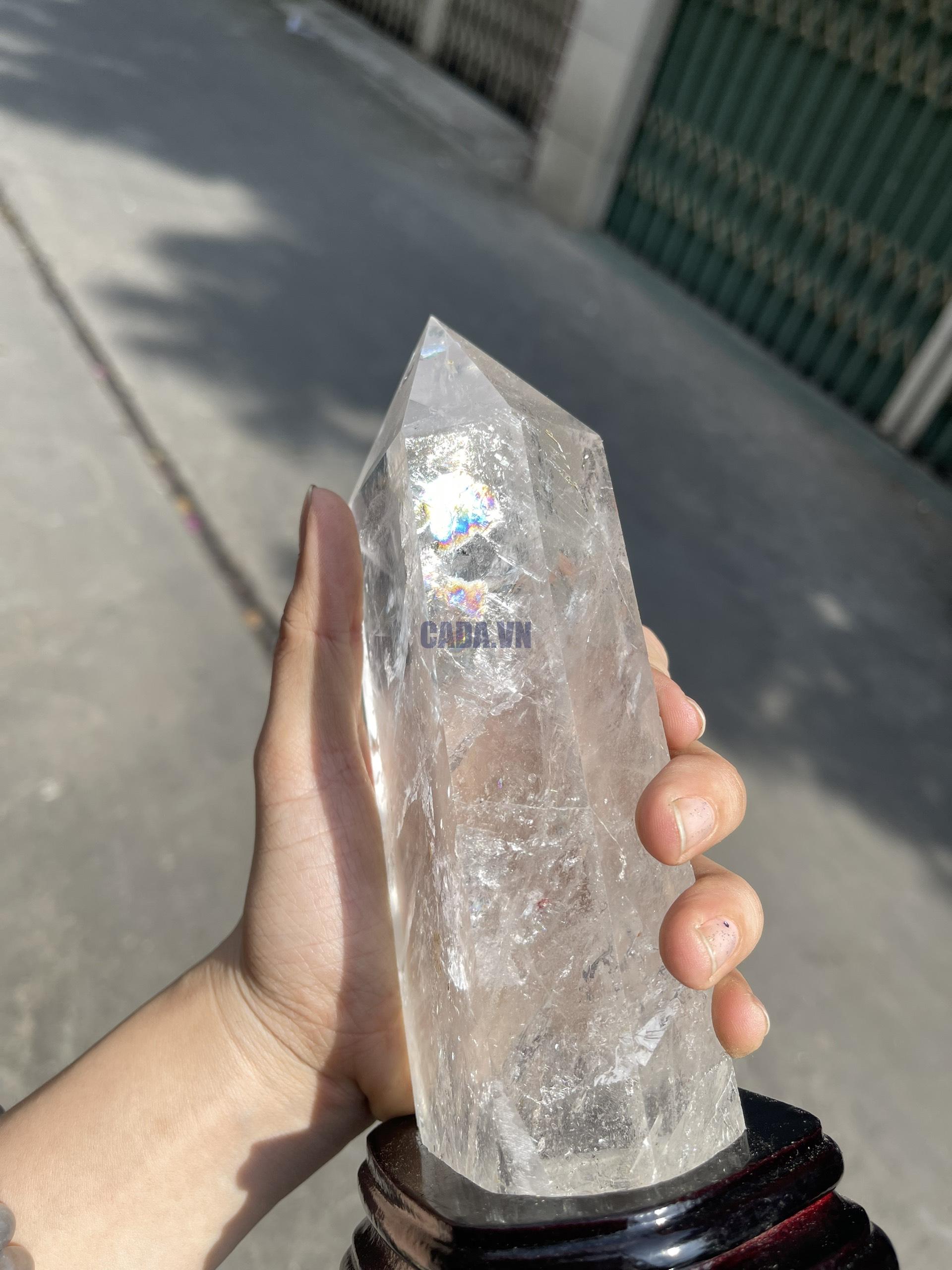 Trụ Thạch Anh Trắng trong - Clear Quartz Point, KT: 21.5x6.8 CM, KL: 1 KG (TTT141)