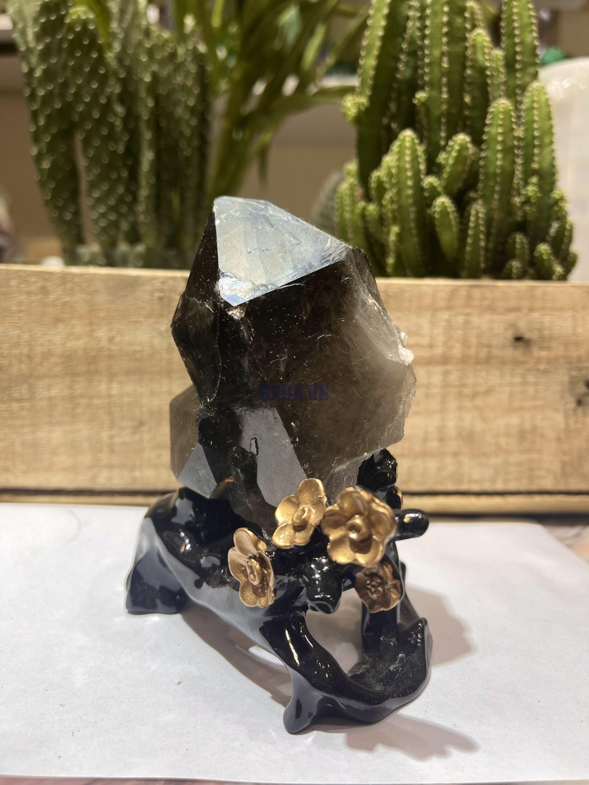 Mầm Thạch Anh Khói - Smoky Quartz (KT05), KT: 9x8.5 CM, KL: 0.325 KG