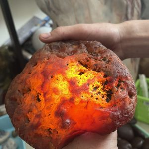 Đá Mã Não cuội thông đèn tốt - Mã Não Đỏ - Red Agate (NC03)