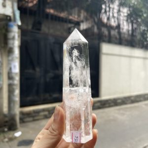 Trụ Thạch Anh Trắng trong – Clear Quartz Point, KT: 13×3.5 CM, KL: 0.21 KG (TTT156)