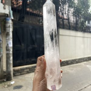 Trụ Thạch Anh Trắng trong – Clear Quartz Point, KT: 24×4.5 CM, KL: 0.59 KG (TTT166)