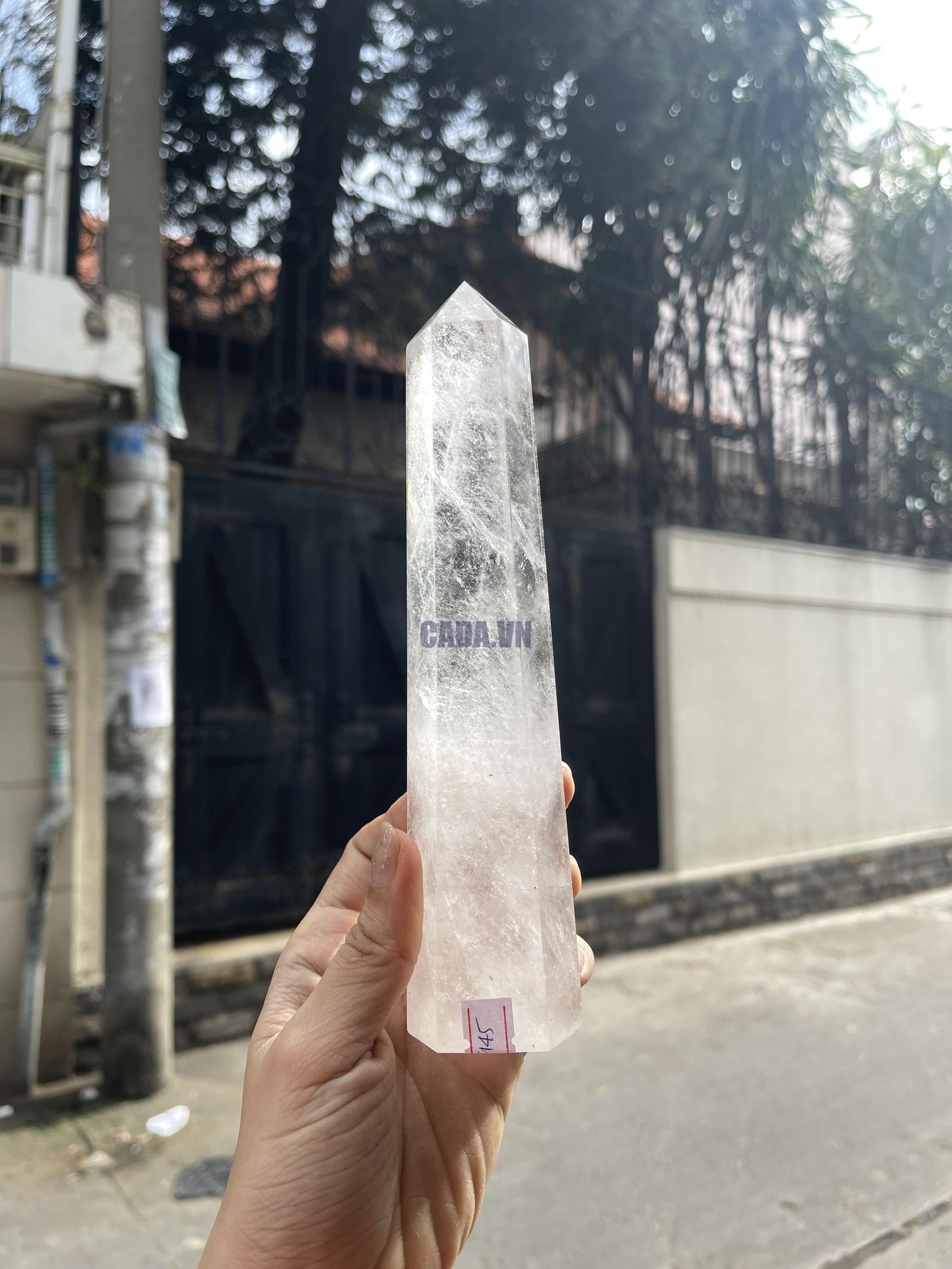 Trụ Thạch Anh Trắng trong – Clear Quartz Point, KT: 19.5×4.5 CM, KL: 0.455 KG (TTT145)