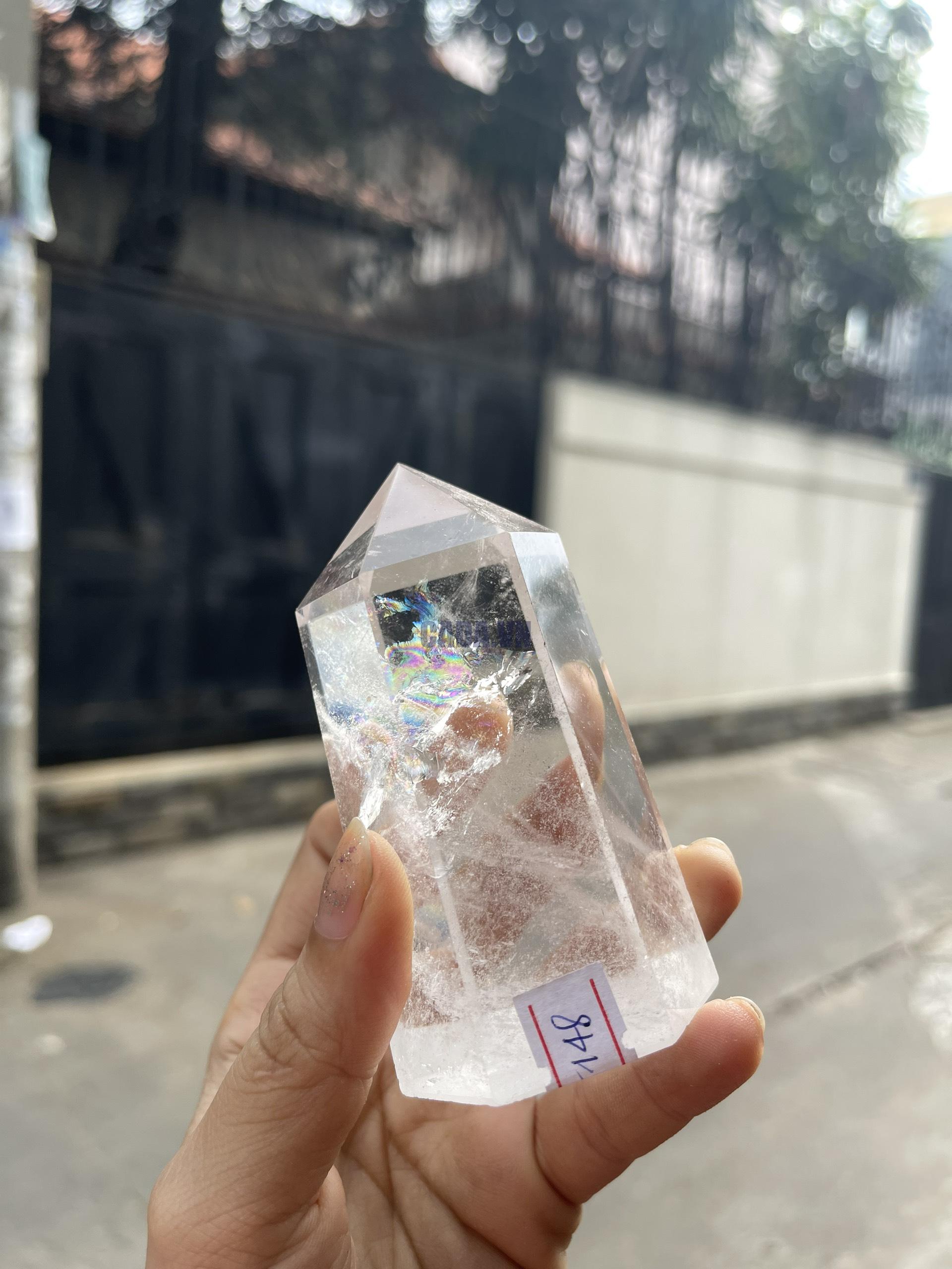 Trụ Thạch Anh Trắng trong – Clear Quartz Point, KT: 9.5×5 CM, KL: 0.275 KG (TTT148)