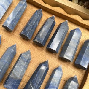 Blue Aventurine Point - Trụ đá Aventurine xanh dương