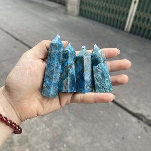 Trụ đá Apatite - Apatite Point | Trụ đá thanh tẩy, tarot, sưu tầm