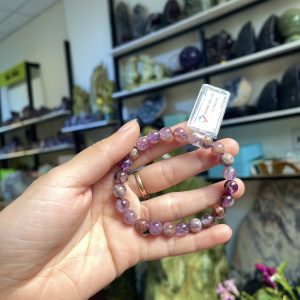 Vòng tay Thạch Anh Tím Ưu Linh, hạt 8-9 mm, Loại vòng đơn
