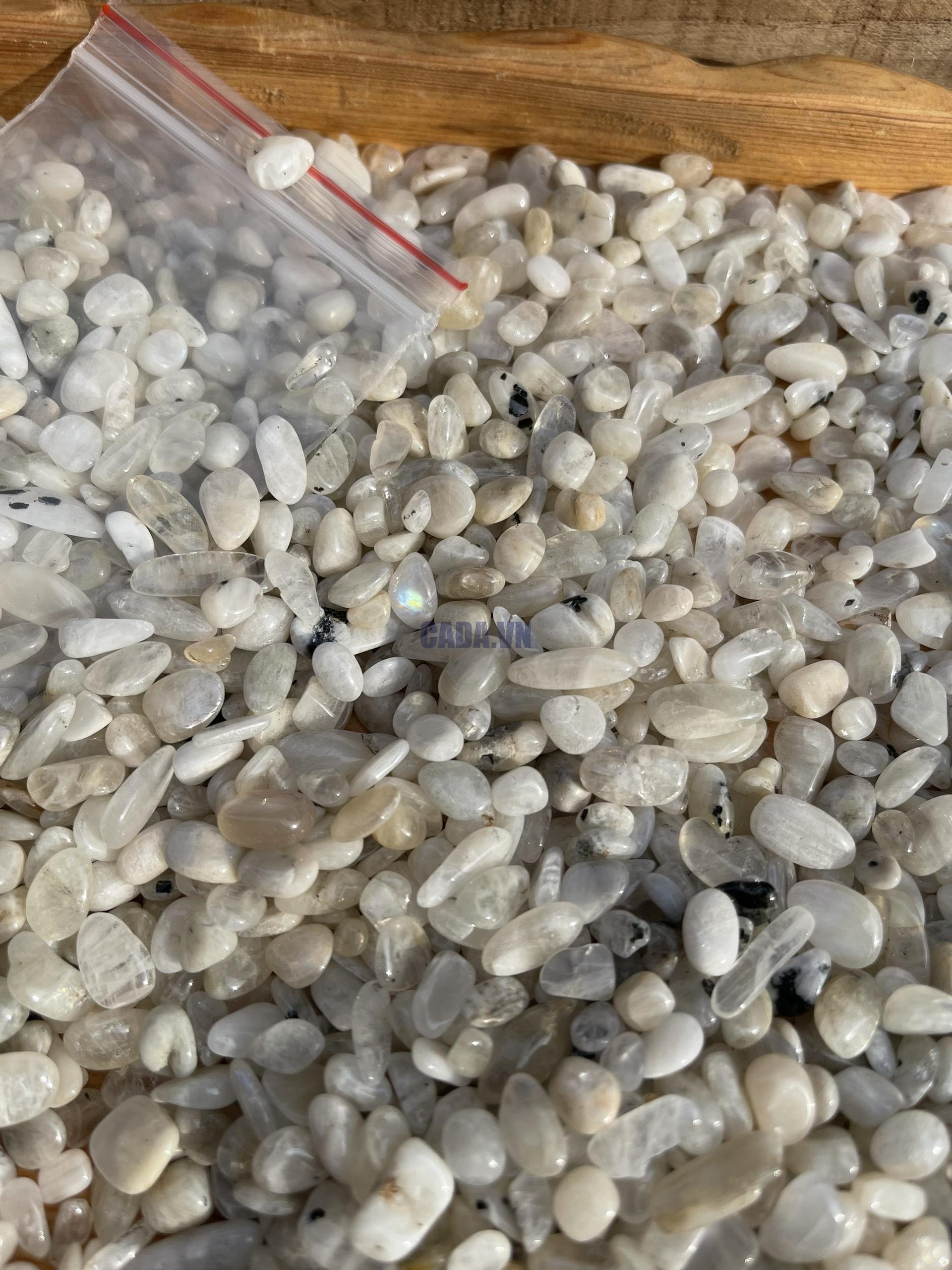 Đá vụn đá Mặt Trăng - Moonstone Gravel