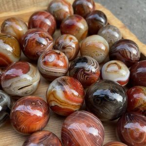 Bi cầu Mã Não Madagascar - Madagascar Agate sphere