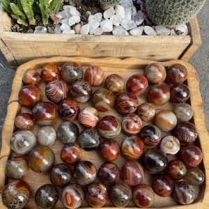 Bi cầu Mã Não Madagascar - Madagascar Agate sphere