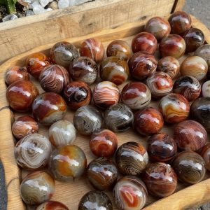 Bi cầu Mã Não Madagascar - Madagascar Agate sphere