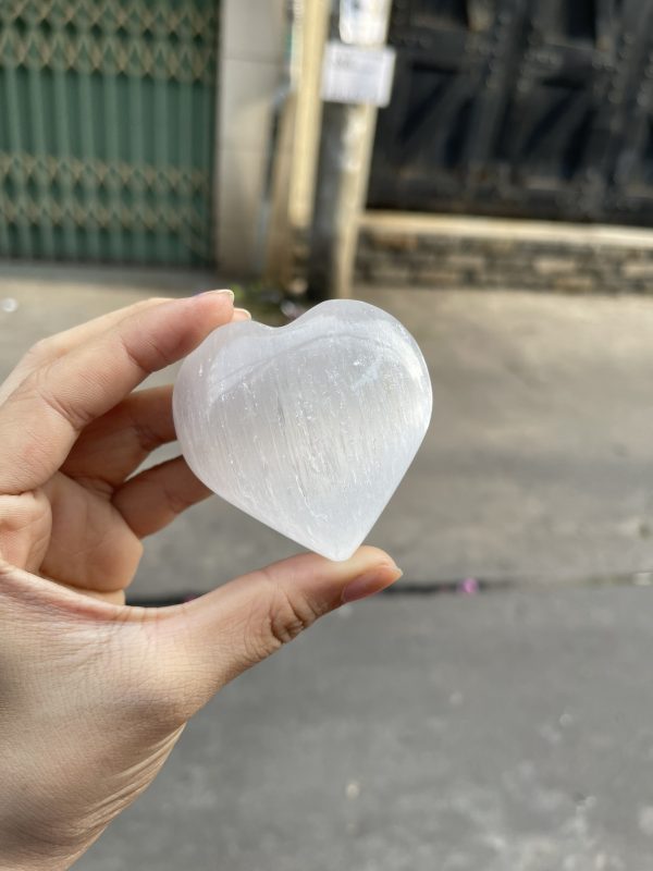 Trái tim đá Selenite - Selenite Heart