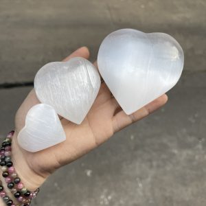 Trái tim đá Selenite - Selenite Heart