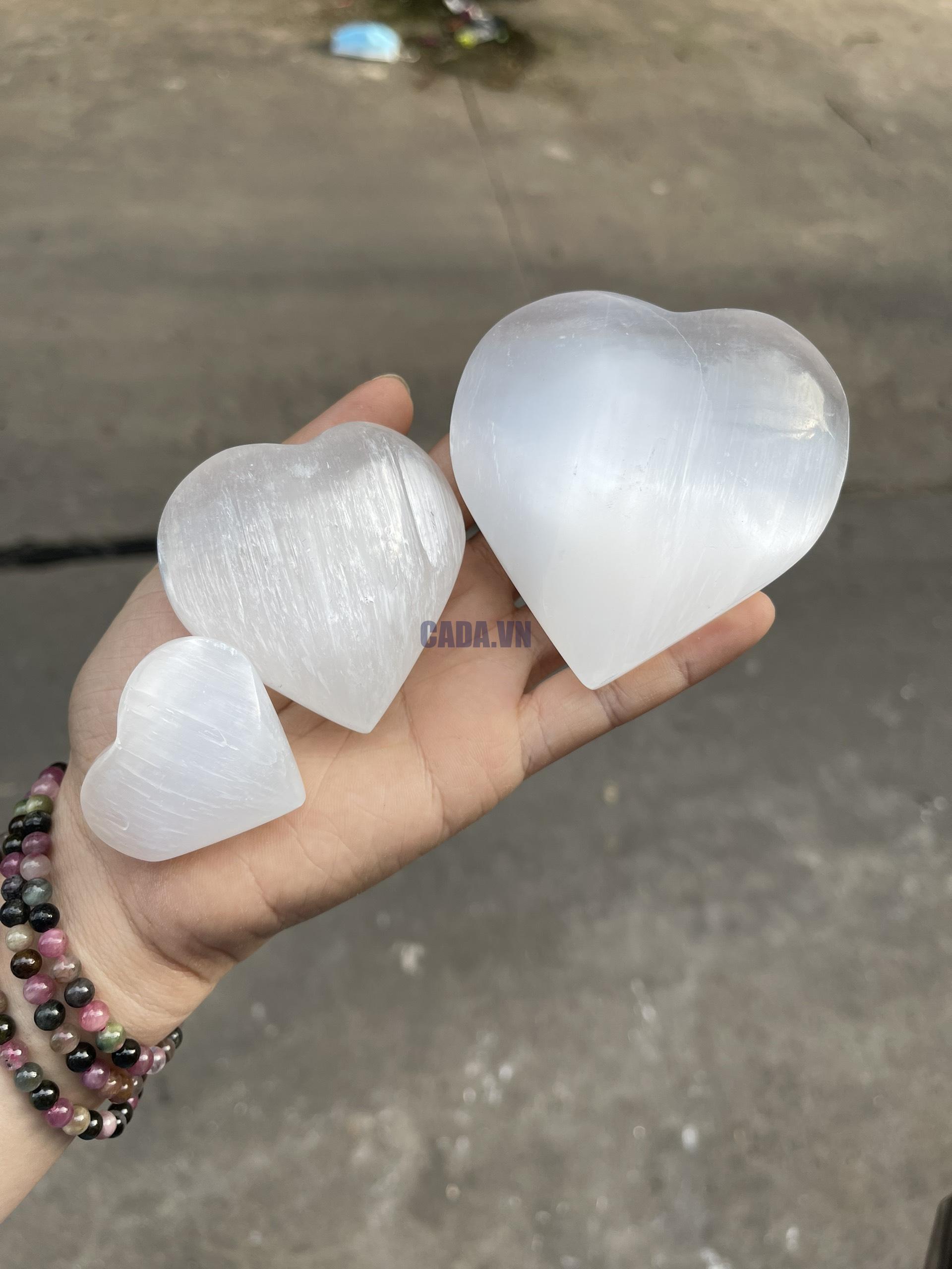 Trái tim đá Selenite - Selenite Heart