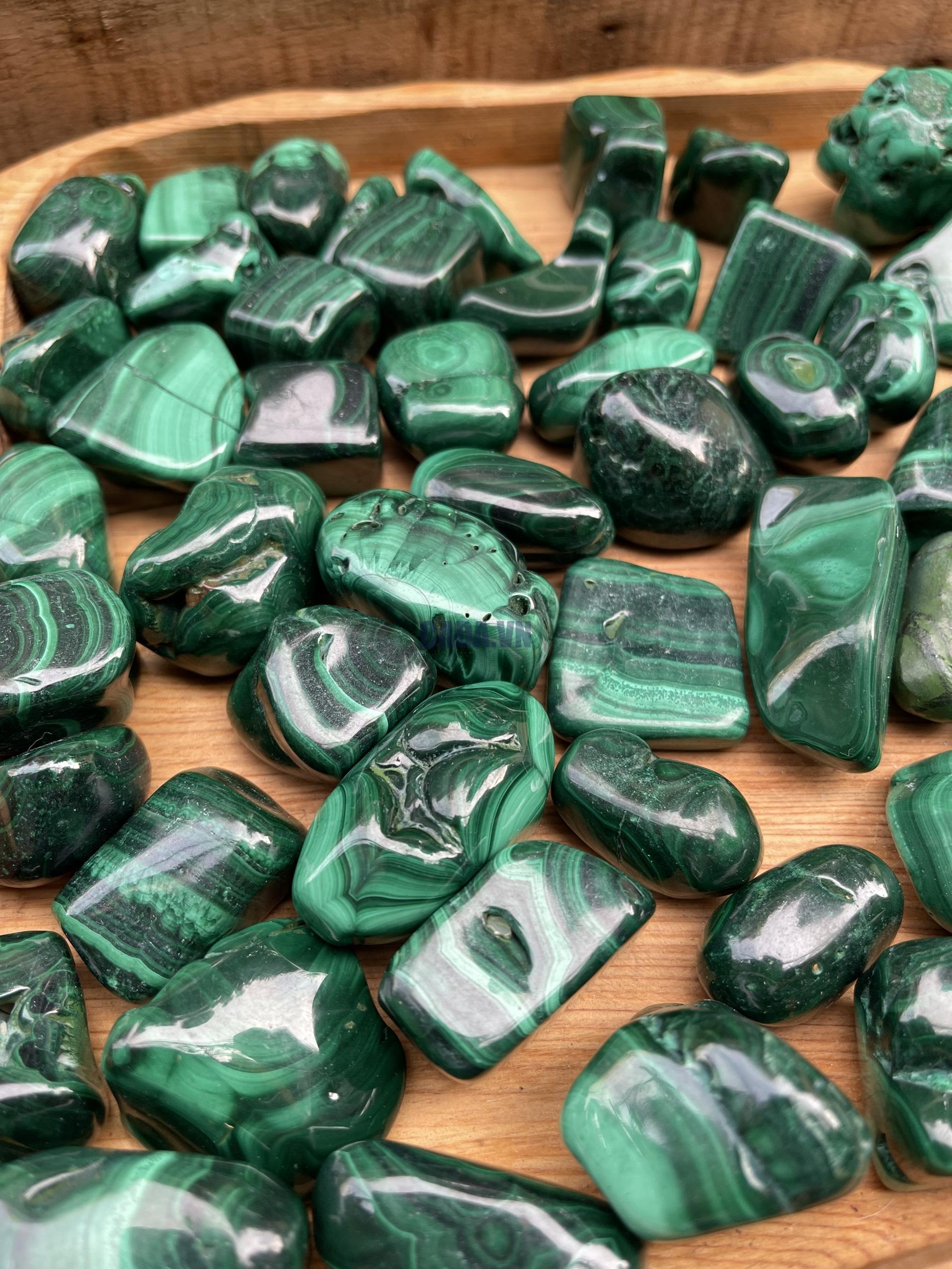 Tumbled Malachite - Đá Lông Công - Đá Khổng Tước