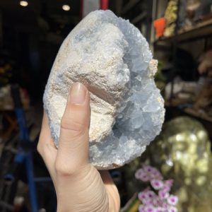 ĐÁ TINH THỂ CELESTINE, KL: 2.08 KG, KT: 14×9.5 CM (CLT11)