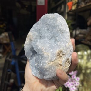 ĐÁ TINH THỂ CELESTINE, KL: 1.78 KG, KT: 13×9.5 CM (CLT12)