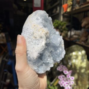 ĐÁ TINH THỂ CELESTINE, KL: 1.78 KG, KT: 13×9.5 CM (CLT12)
